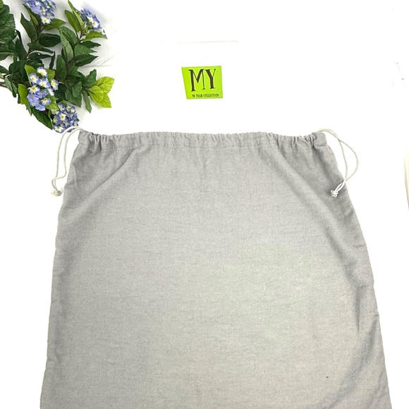 Brahmin Gray Drawstring Dust Bag for Handbag or Purse Storage - Picture 8 of 9